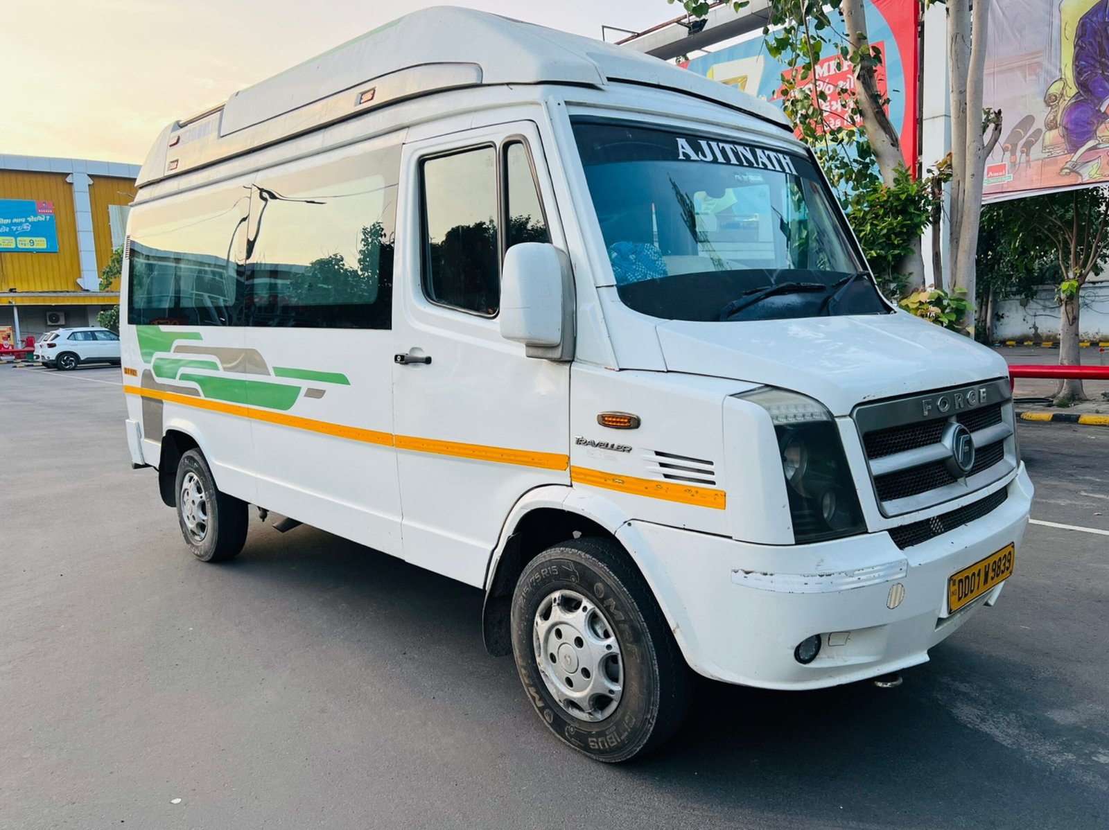 Tempo Traveller 5