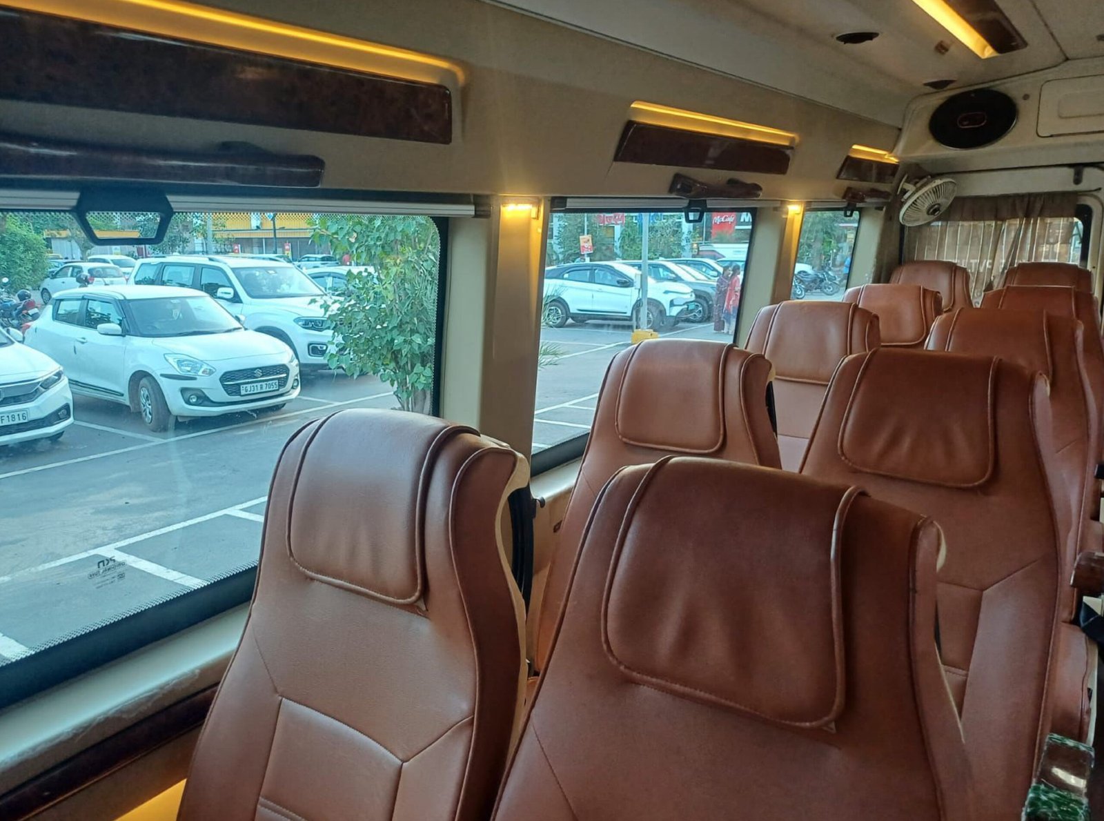 Tempo Traveller 9