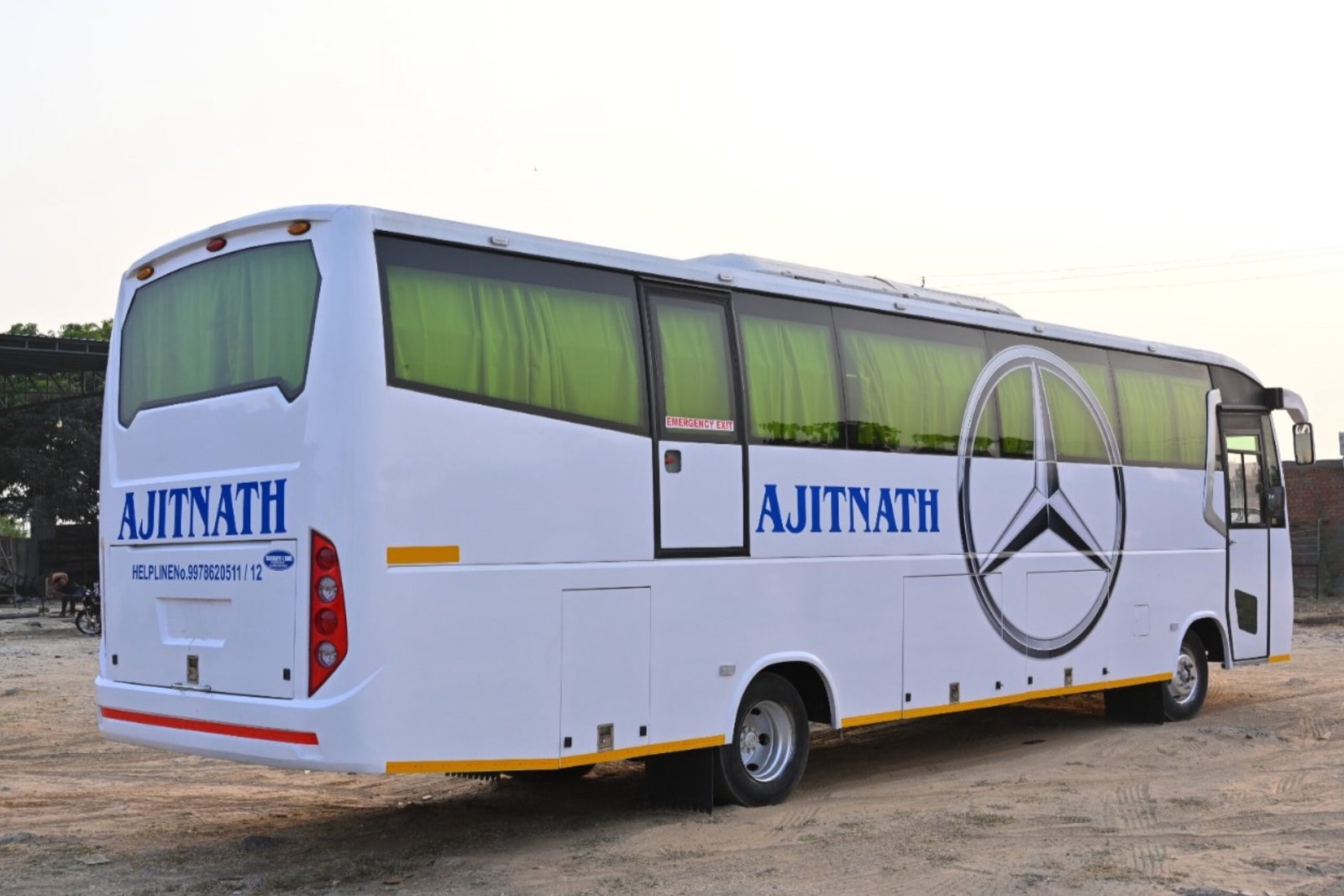 Tempo Traveller 4